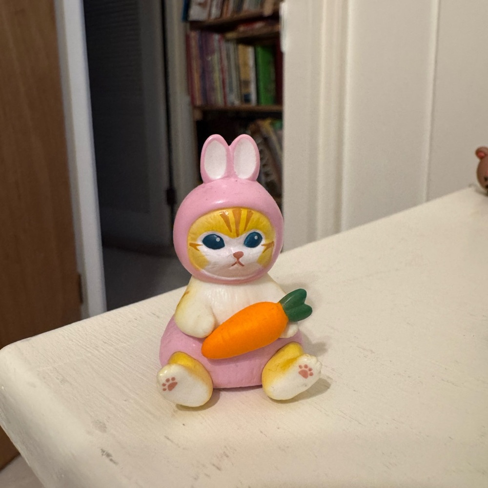 Mofusand Pink Bunny Cat Figurine with Carrot